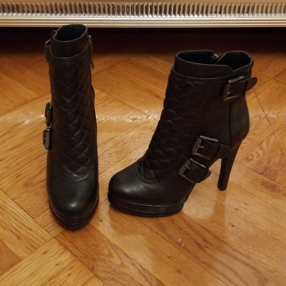 Boots - Picture 2 of 5
